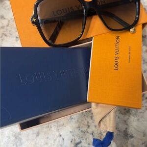 Louis Vuitton Black Sunglasses